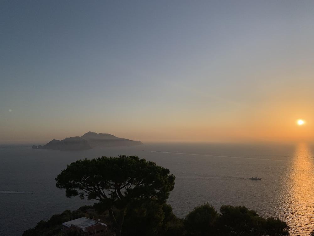 Punta Campanella & Massa Lubrense