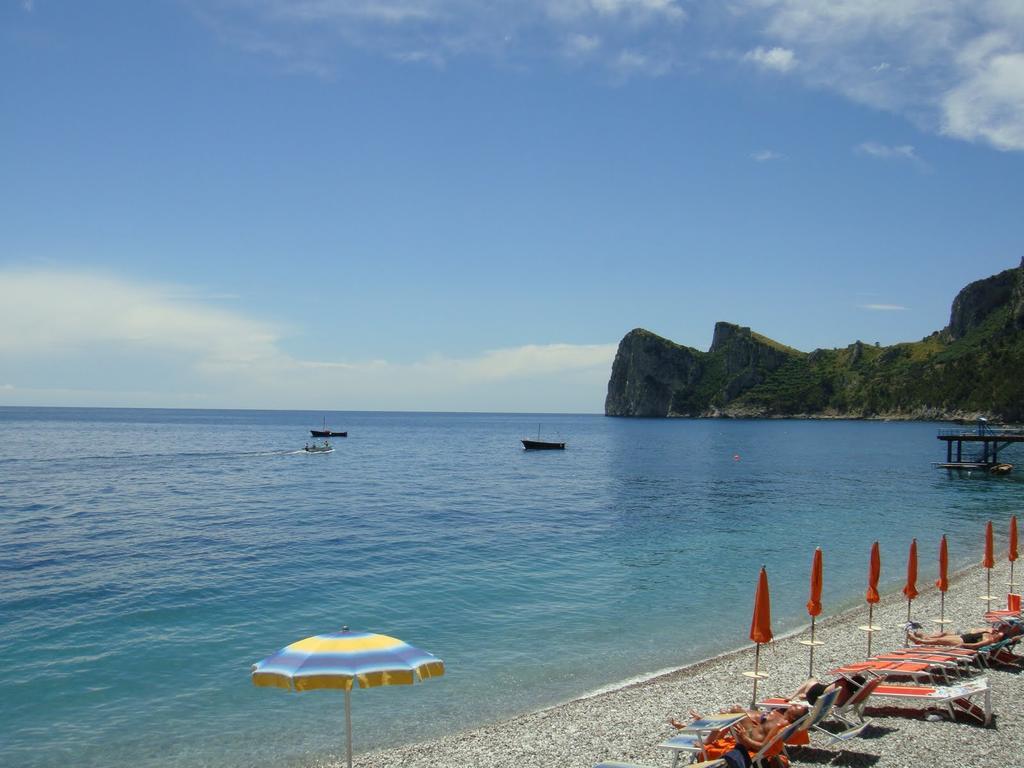 Punta Campanella &
