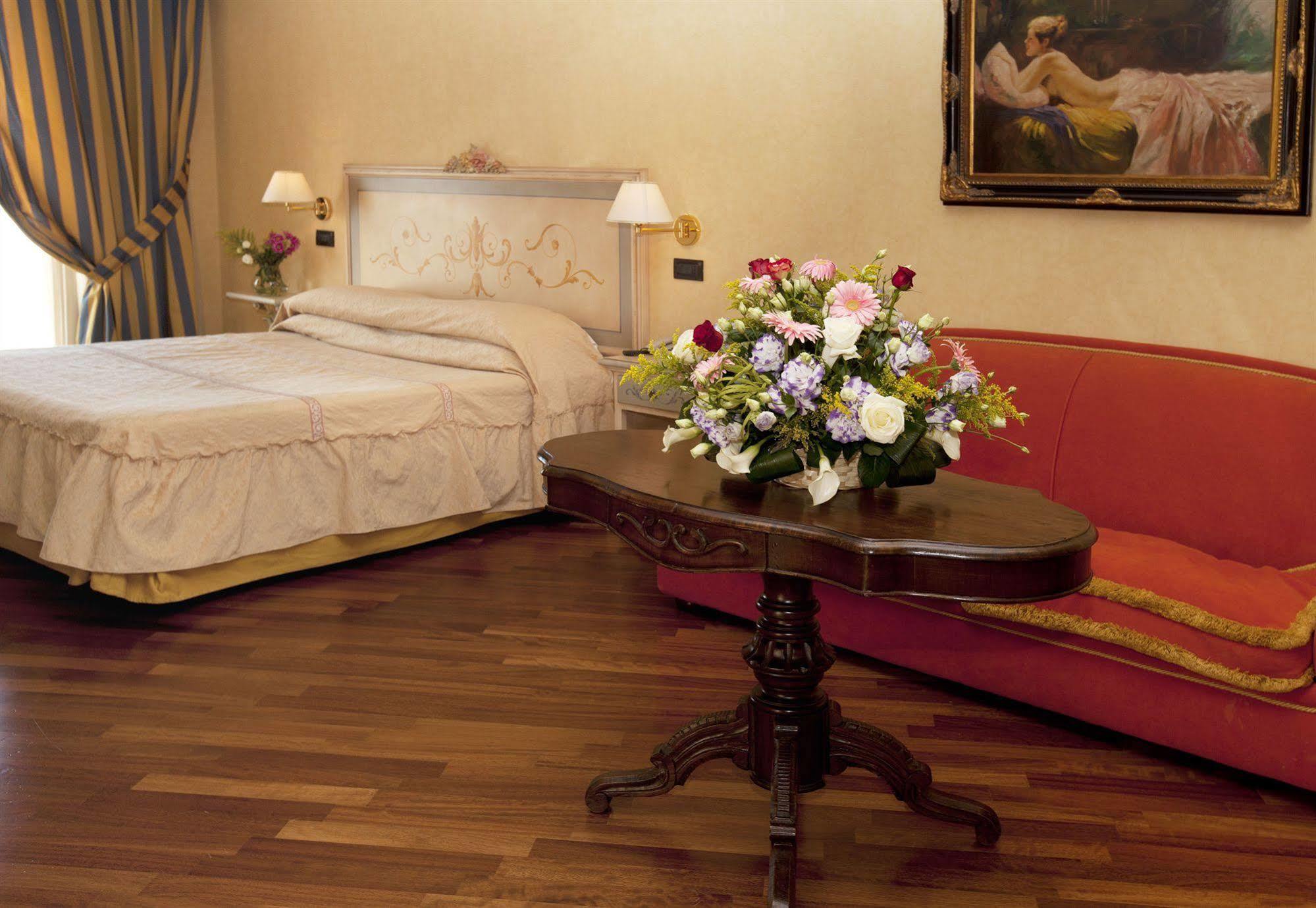 Hotel Punta Campanella &